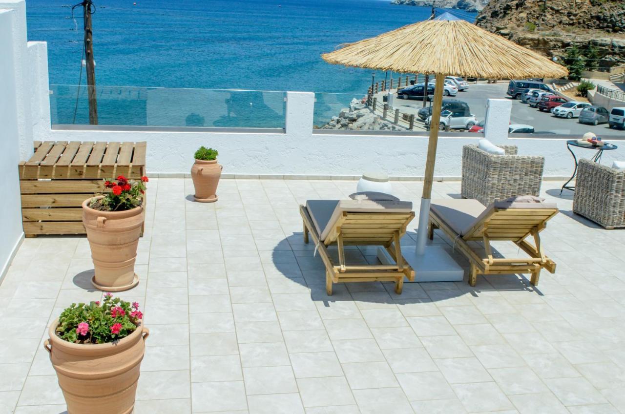 Laia Seafront Luxury Apartments Agia Pelagia  Esterno foto